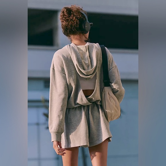 FREE PEOPLE Such A Flirt Romper‎ grey hoodie jumpsuit open back long sleeve new